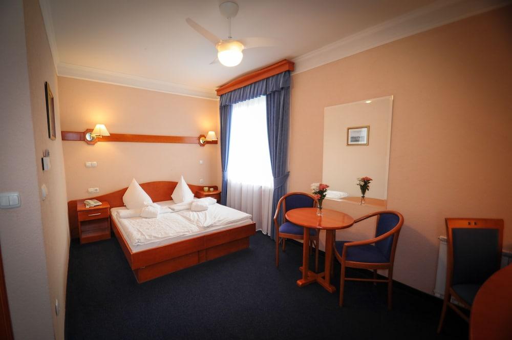 Hotel Slovenija Rogaska Slatina Exterior photo